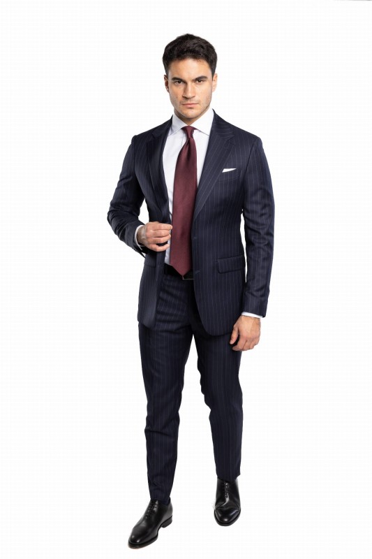 Granatowy wełniany garnitur w prążek TORINO szyty na miarę | kolekcja LUXURY