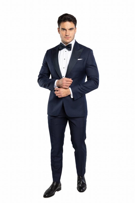 Granatowy wełniany smoking VITERBO z atłasowymi klapami w szpic szyty na miarę | kolekcja LUXURY