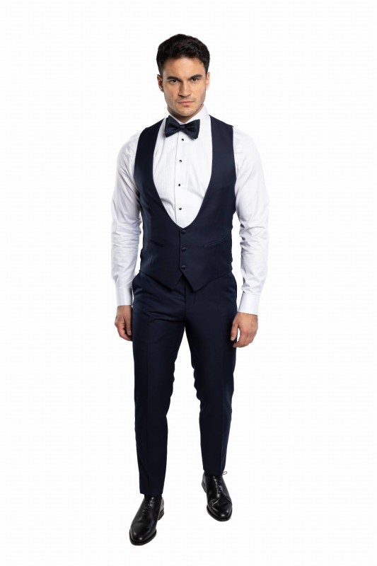 Granatowy wełniany smoking VITERBO z atłasowymi klapami w szpic szyty na miarę | kolekcja LUXURY